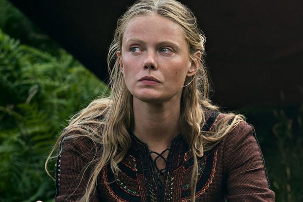 Freydis Eriksdotter a caché sa grossesse à Harald dans la saison 2 de 